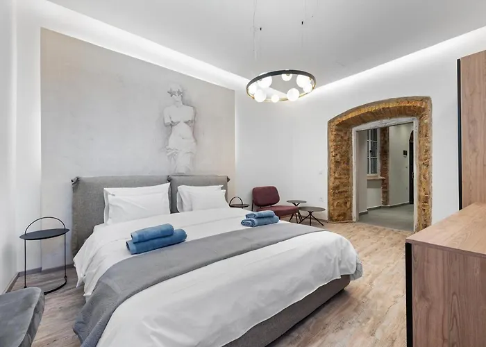 Kalelarga I Sveti Lovre *